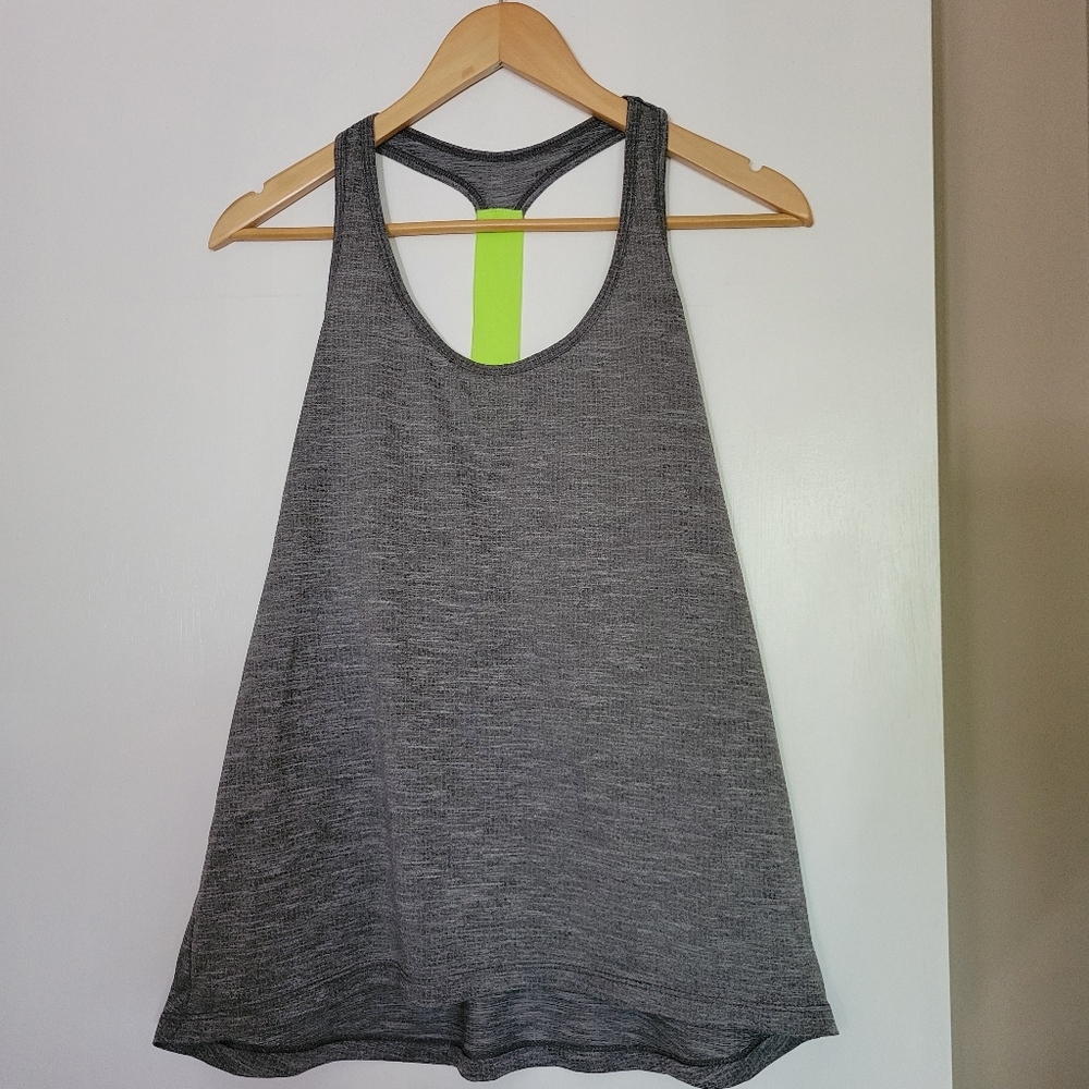Old navy active tank